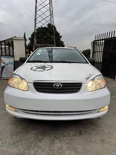 A picture of 9JA USED REGISTERED 2005 TOYOTA COROLLA Reverse Camera Bluetooth Connectivity