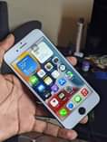 A picture of Iphone 7 plain 160k 0685064414