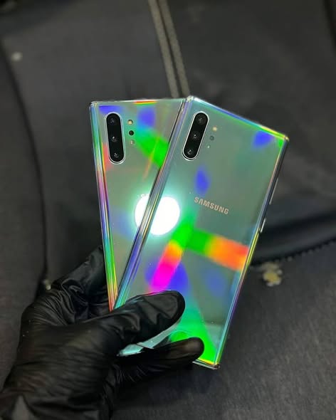 A picture of Samsung note 10plus