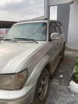 A picture of 03 Toyota Land