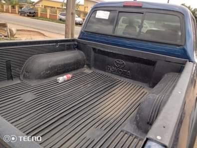 A picture of Toyota Tacoma going for 4 5 location akungba Akoko ondo