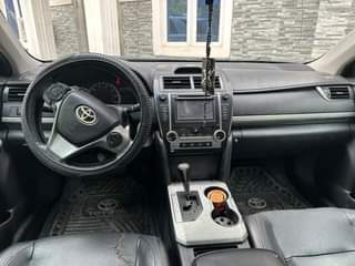 A picture of Toyota Camry SE 2013