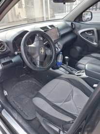A picture of Toyota RAV4 2008