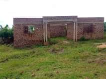 A picture of She ll house on big land for sale