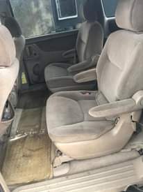 A picture of Toyota sienna