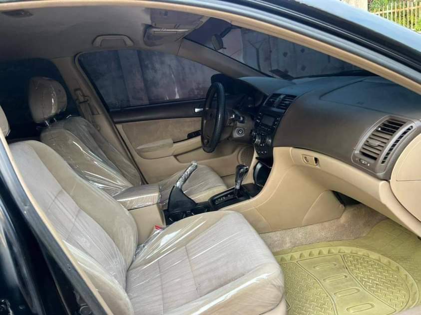 A picture of 2005 HONDA ACCORD EOD BELGIUM GRADE