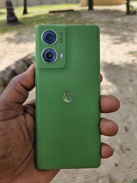 A picture of MOTOROLA EDGE 50 FUSION