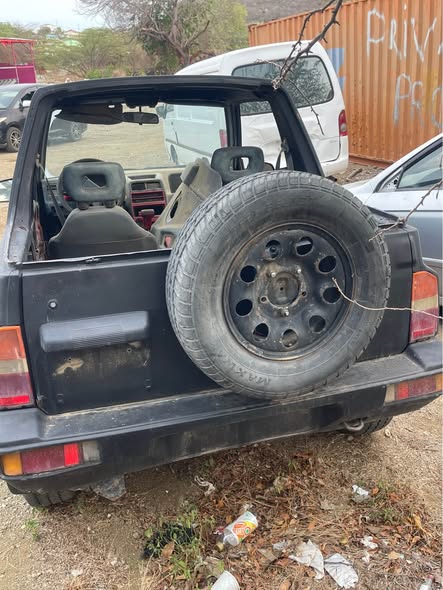 A picture of Zusuki Jeep