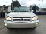 A picture of Toyota Highlander 2005 Registered 2.9m