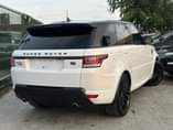 A picture of Toks 2018 Range Rover sport