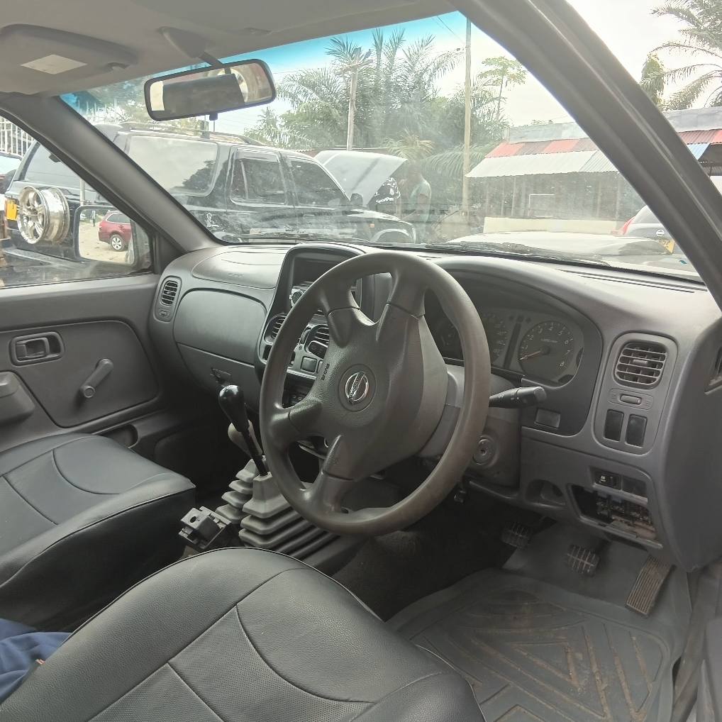 A picture of Nissan Hardbody