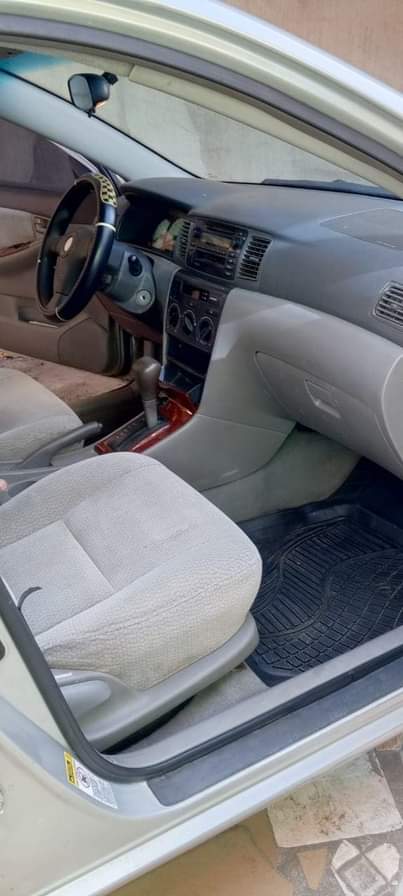 A picture of Toyota Corolla 05 Grade A Tokunbo standard Noiseless engine Few