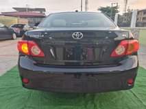 A picture of 2010 2011 Direct Toks Toyota Corolla LE sparkling clean in