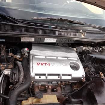 A picture of Toyota sienna