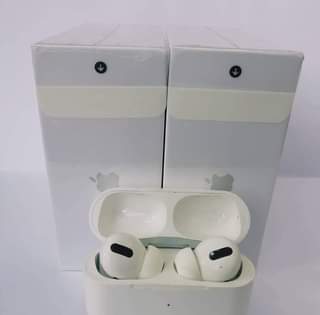 A picture of Apple Airpods Pro