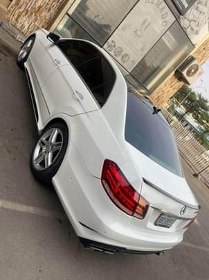 A picture of Mercedes Benz E350