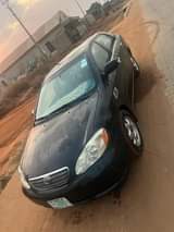 A picture of Toyota Corolla 04 first body
