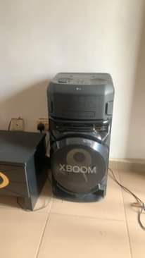 A picture of Xboom sound system