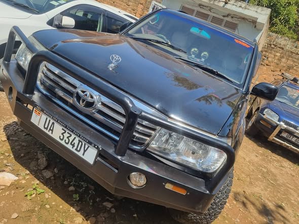 A picture of Land cruiser on sale