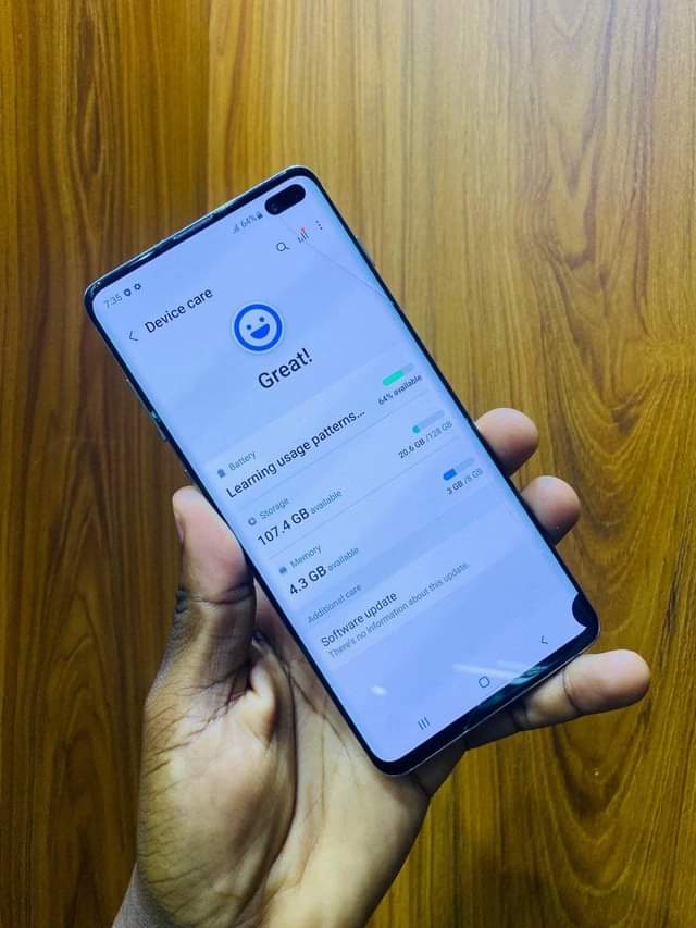 A picture of Samsung galaxy S10plus