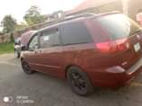 A picture of 2006 Toyota Sienna OVER CLEAN KILL AM