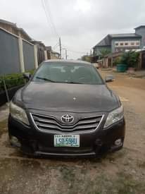 A picture of Toyota Camry 08