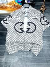A picture of Clothes and Pans