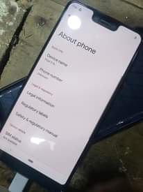 A picture of Pixel 3XL gb 128 bado mpya haina kipengere MBEZI MWISHO