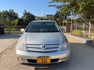 A picture of ist nzima sanaa HAINA rangi Haina ajali 5 5ml 0625764751