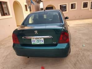 A picture of Peugeot 307 saloon Automatic Transmission Clean body and interior Smooth