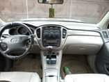 A picture of 2003 Model Toyota Highlander Engine is bad Gear super sharp