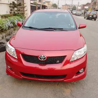 A picture of Toyota Corolla sports 2009