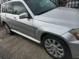 A picture of 2023 Benz GLK 2012 High