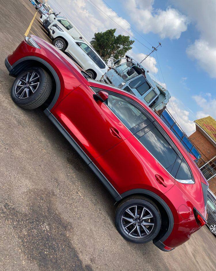 A picture of SELLING NOW MAZIDA CX 5