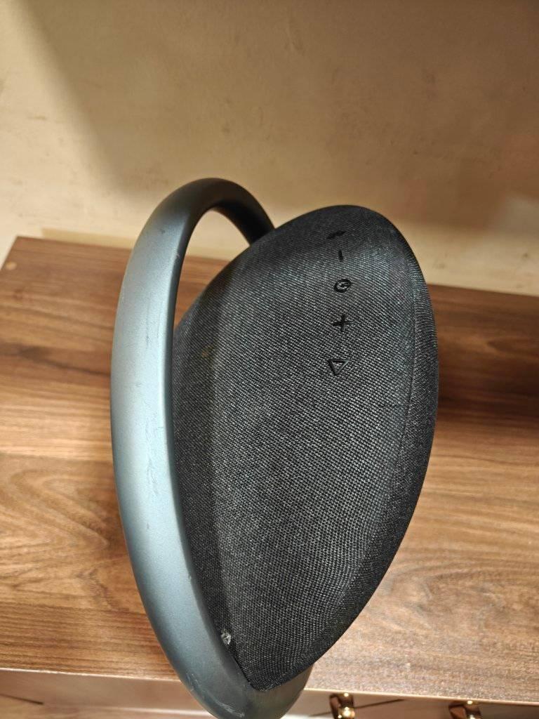 A picture of Harman Kardon Studio 7 Portable Bluetooth Speaker