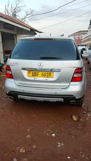 A picture of ML 4Matic Petrol 25 7m