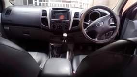 used toyota hilux