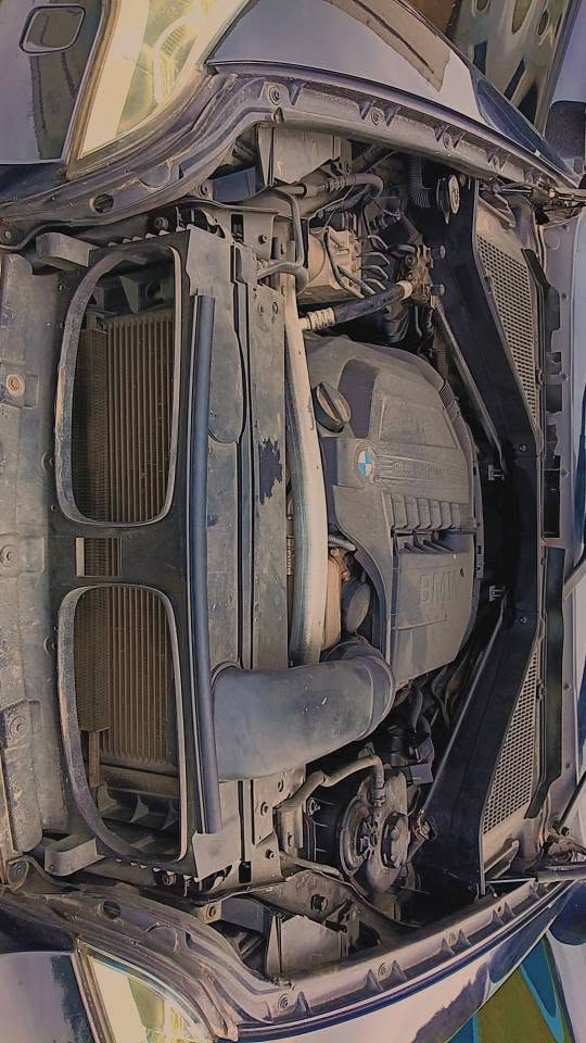 A picture of BMW X6 2013