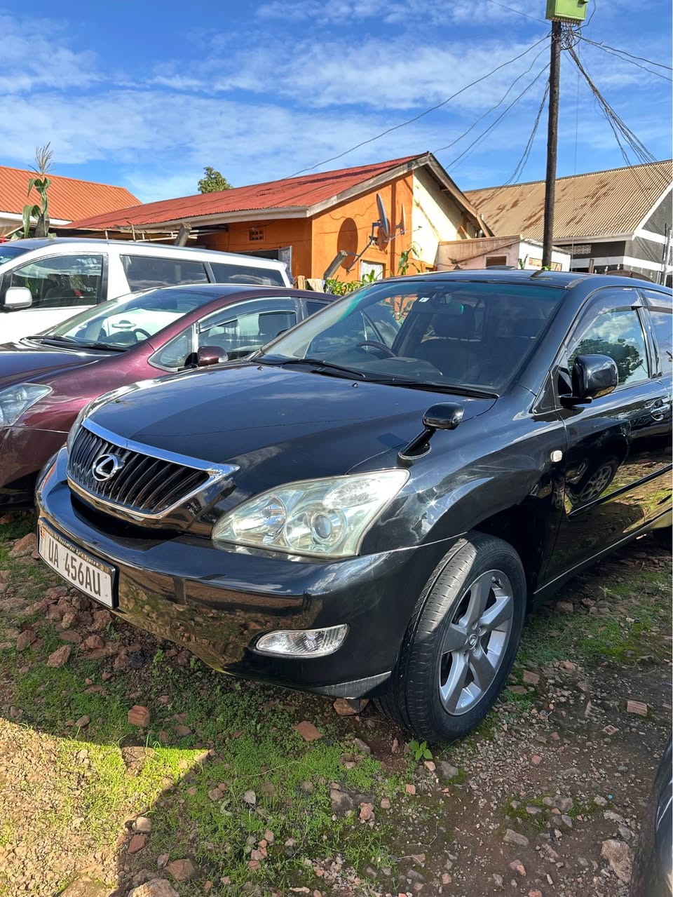 A picture of Toyota Harrier 2010 at 48m Only