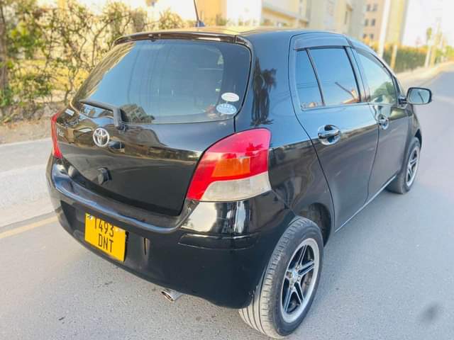 A picture of VITZ NEW