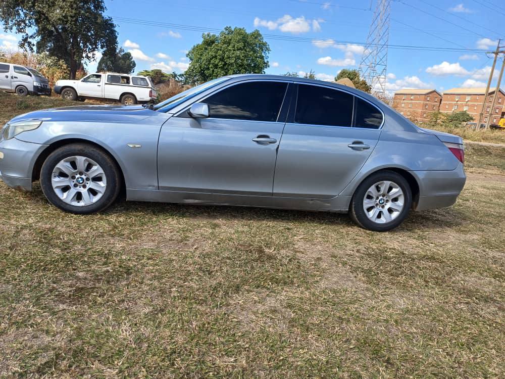 classifieds/cars bmw