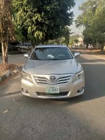 A picture of 2010 Toyota camry