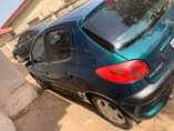A picture of Peugeot 206