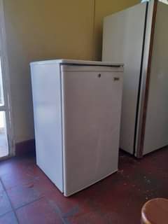 classifieds/fridges
