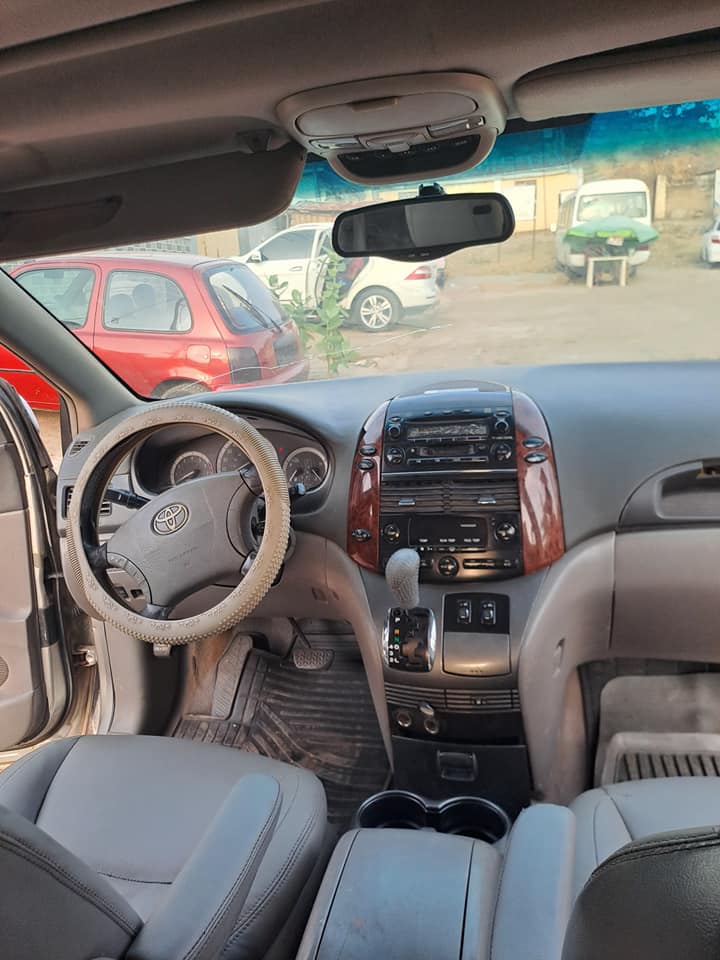 A picture of Distress Sales Beljium Standard Toyota Sienna Buy And Drive With