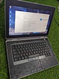 A picture of Dell corei 7 OFA ya weekend njoo na 155000 tu