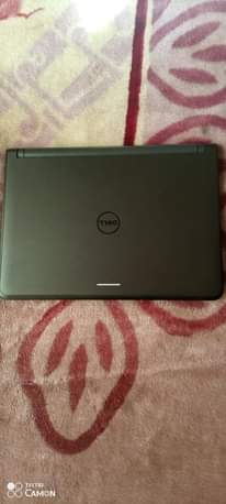 A picture of DELL latitude i3 Touchscreen at 500 000