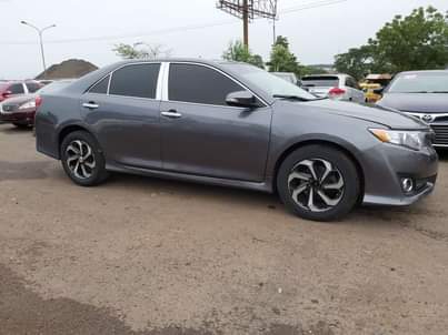 A picture of TOYOTA CAMRY SE 2013 FEW MONTHS USED SUPER CLEAN AND