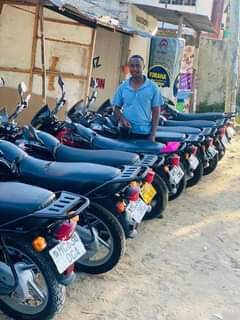 A picture of TVS BOXER HOUJUE N K