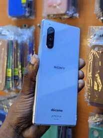 A picture of SONNY XPERIA 5